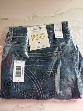 Seven7 Dark Blue Straight Jeans with Contrast Stitching